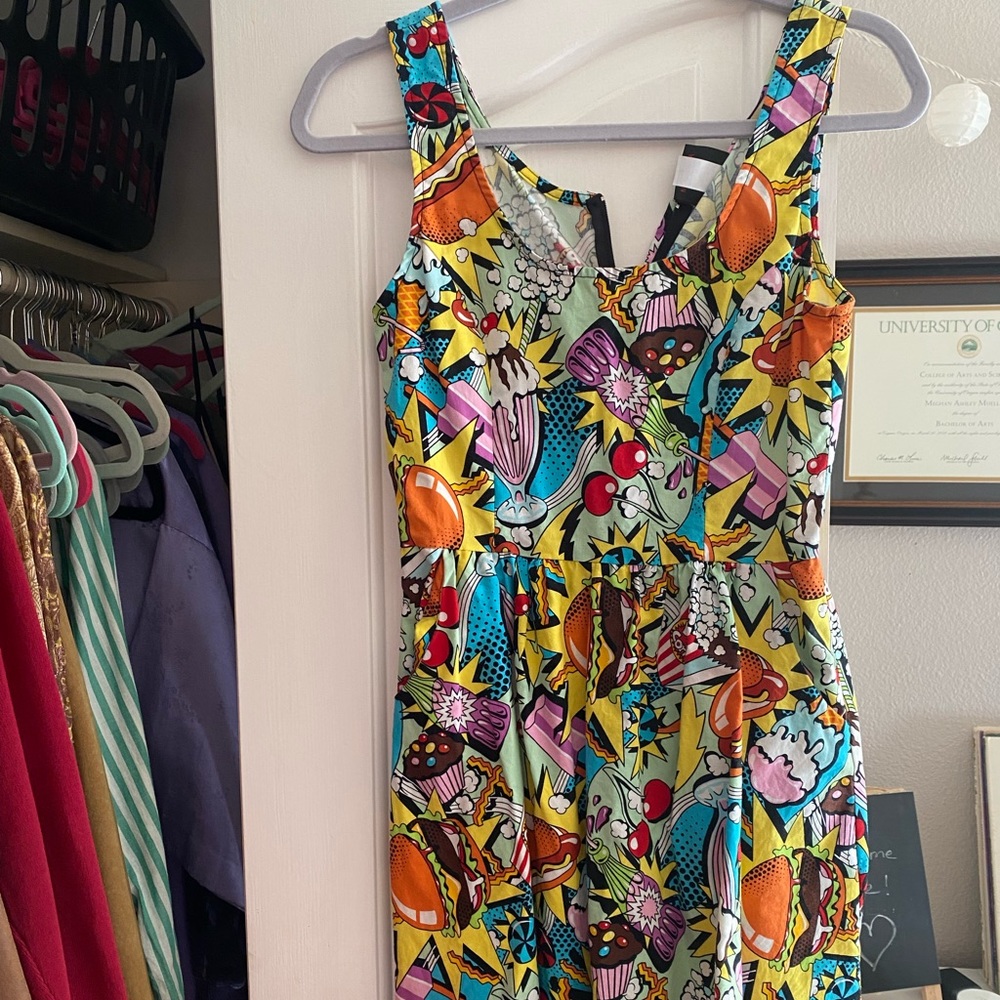 Cartoon/ comic con dress